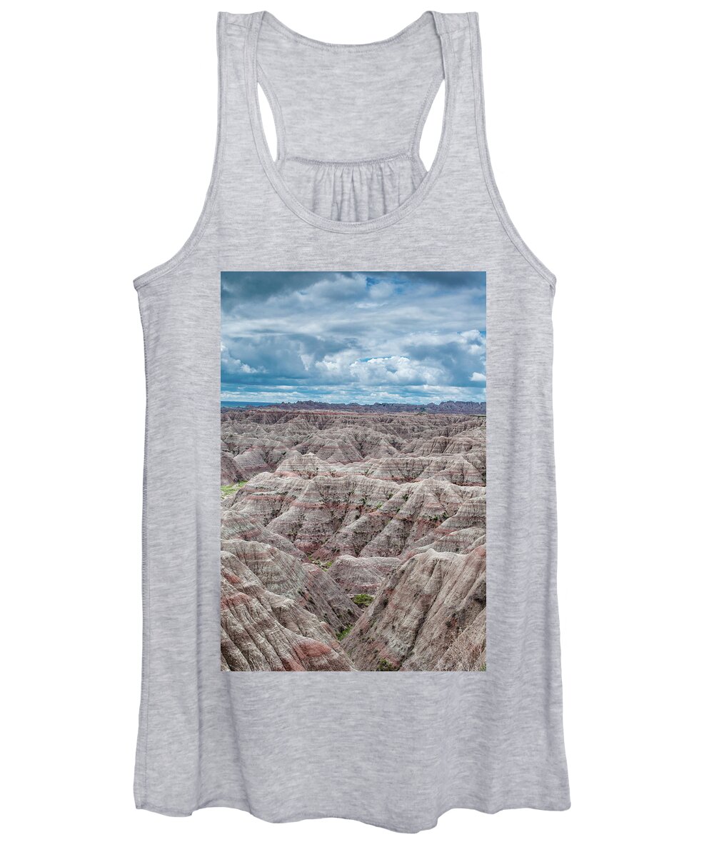 Big Badlands Overlook Women's Tank Top featuring the photograph Badlands National Park by Kyle Hanson
