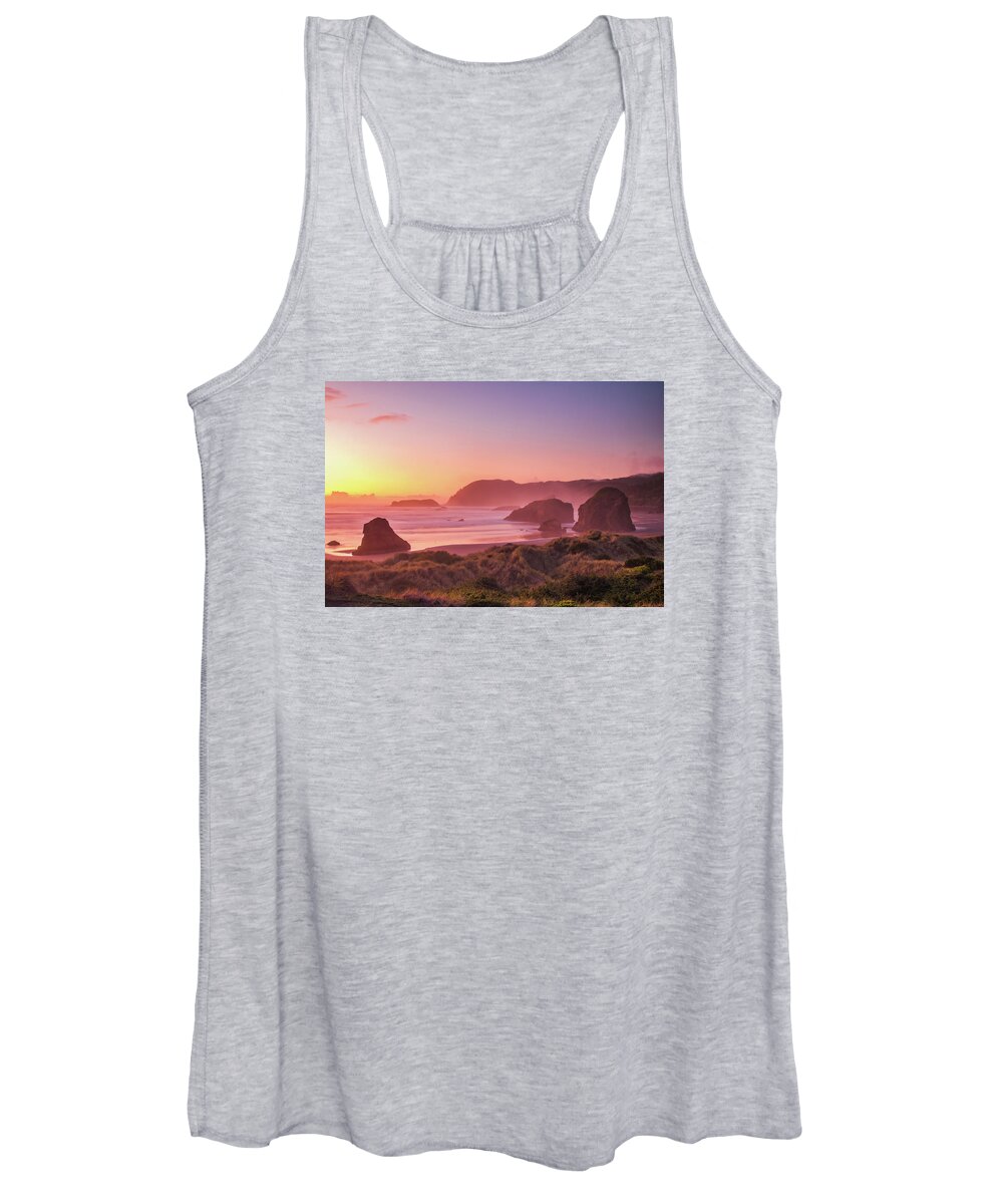 Sunset Women's Tank Top featuring the photograph Blushing Sunset by Laura M Roberts