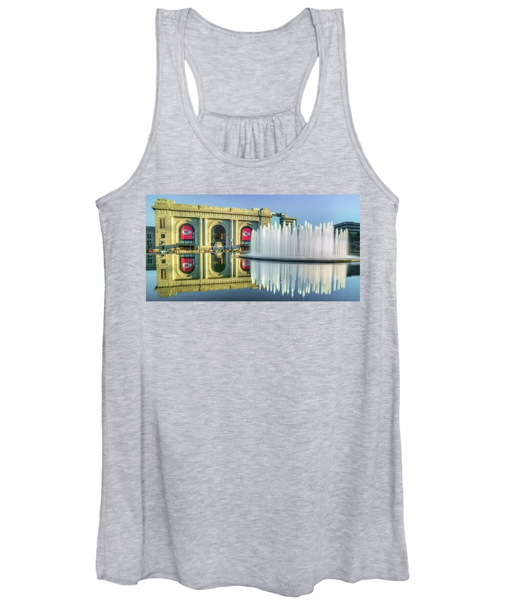 Kansas City Chiefs Women's Tank Top featuring the photograph Kansas City Union Station Fountain Panorama - Go Chiefs by Gregory Ballos