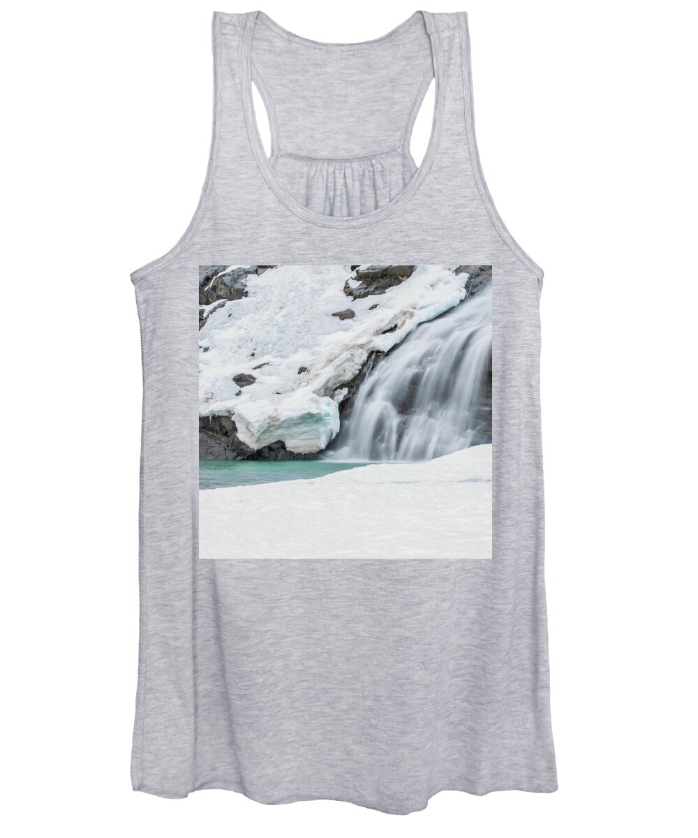 Water Falls Women's Tank Top featuring the photograph Nugget Falls by David Kirby