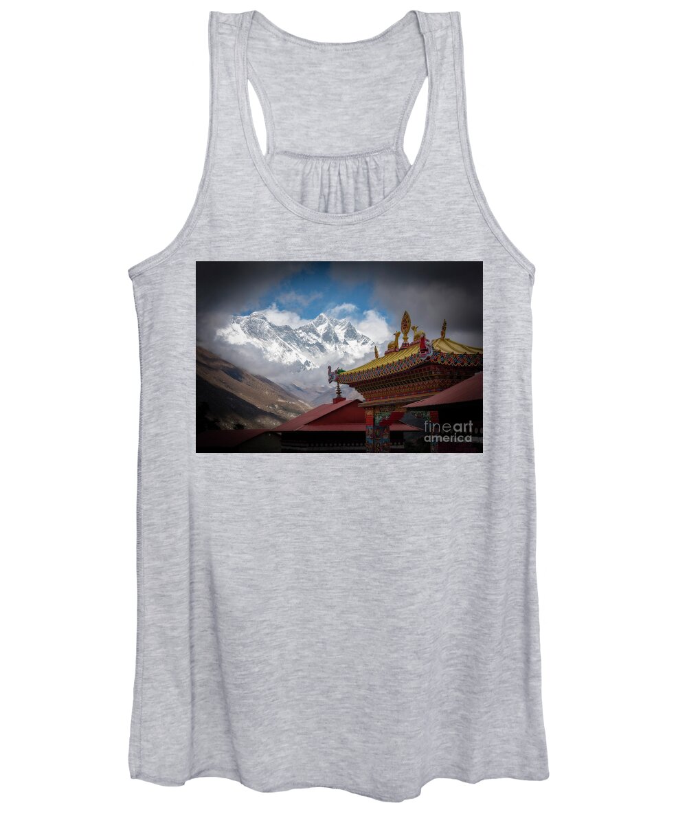 Three Passes Women's Tank Top featuring the photograph Sneak Peak by Peng Shi