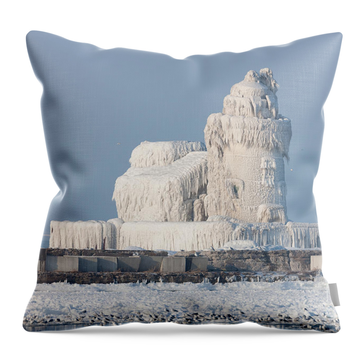 Clarence Holmes Throw Pillow featuring the photograph Cleveland Harbor West Pierhead Light by Clarence Holmes