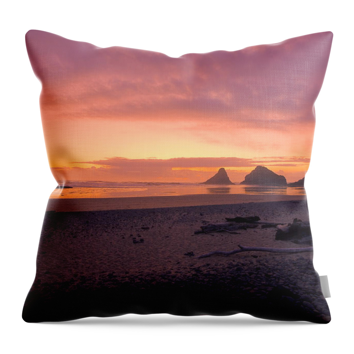 Heceta Head Throw Pillow featuring the photograph Coral Sunset at Heceta Head by Bonnie Bruno
