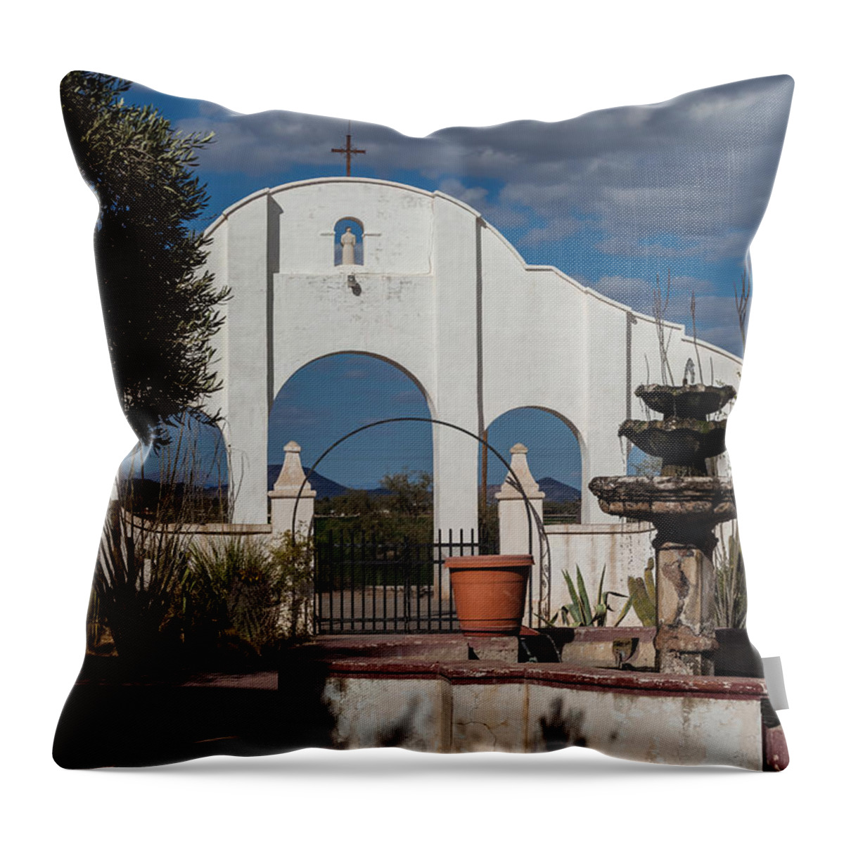 Arches Throw Pillow featuring the photograph Courtyard at the Mission by Ed Gleichman