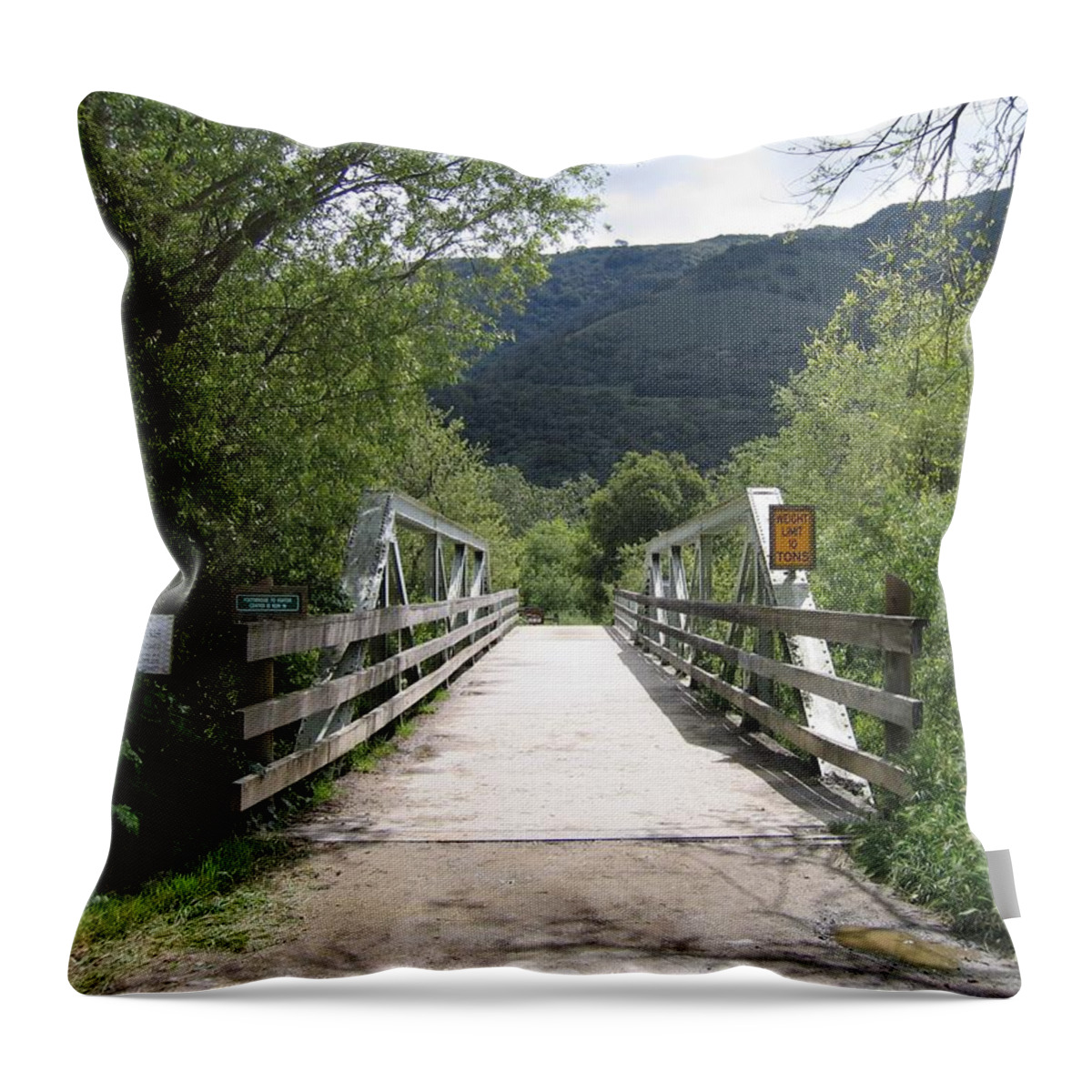 Garland Ranch Park Throw Pillow featuring the photograph Entrance to Garland Park by James B Toy