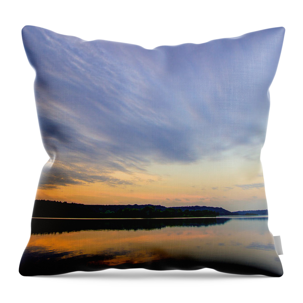 Stillwater Throw Pillow featuring the photograph Exquisite by Adam Mateo Fierro