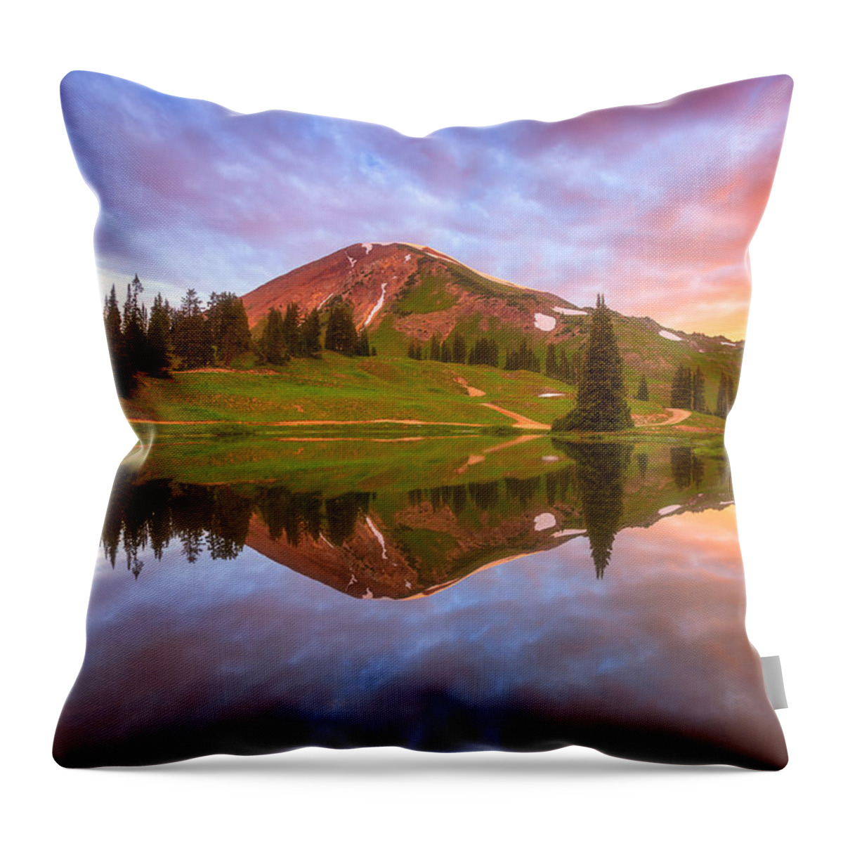 Crested Butte Throw Pillow featuring the photograph Paradise Dreams by Darren White