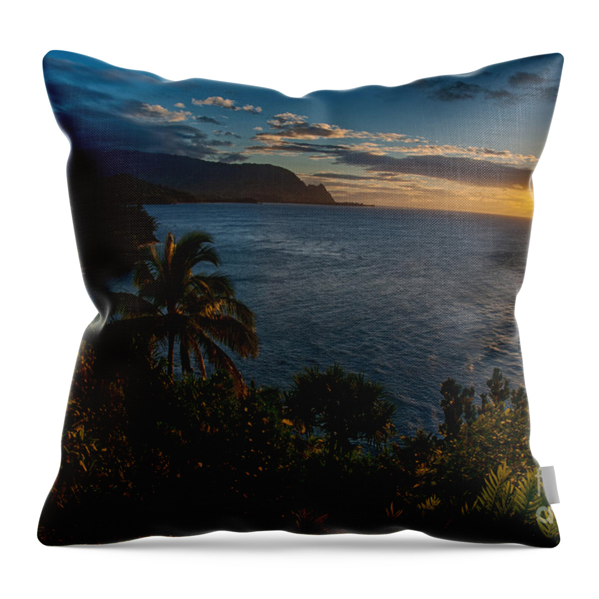 Sunset Throw Pillow featuring the photograph Perfect Sunset by Eye Olating Images