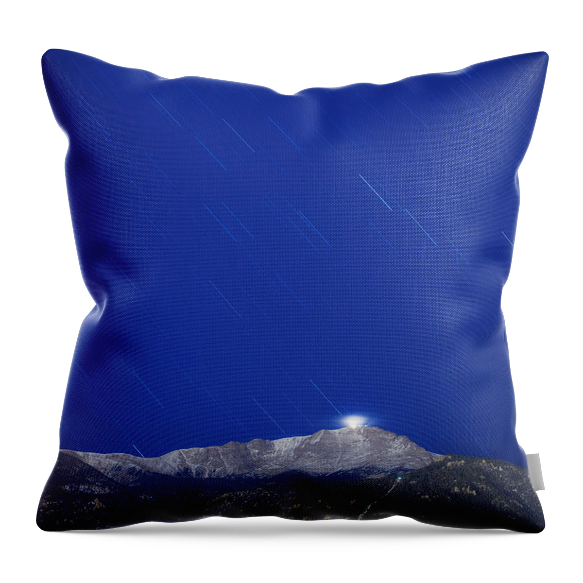 Long Exposure Throw Pillow featuring the photograph Pikes Peak Under The Stars by Darren White