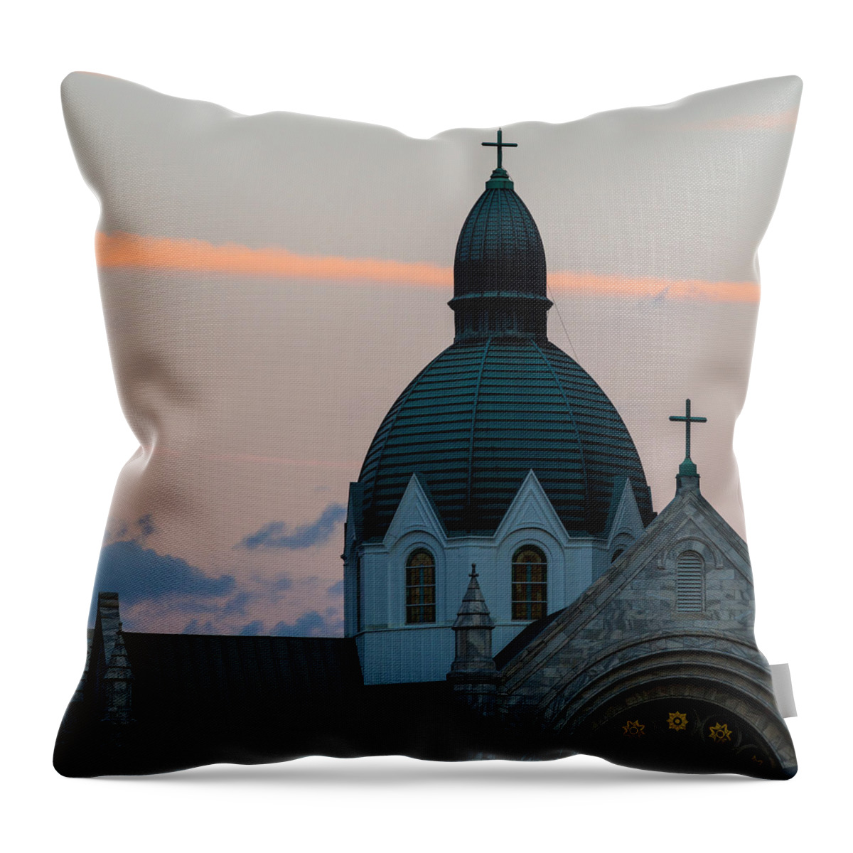 Architectural Features Throw Pillow featuring the photograph Sacred Heart at Sundown by Ed Gleichman