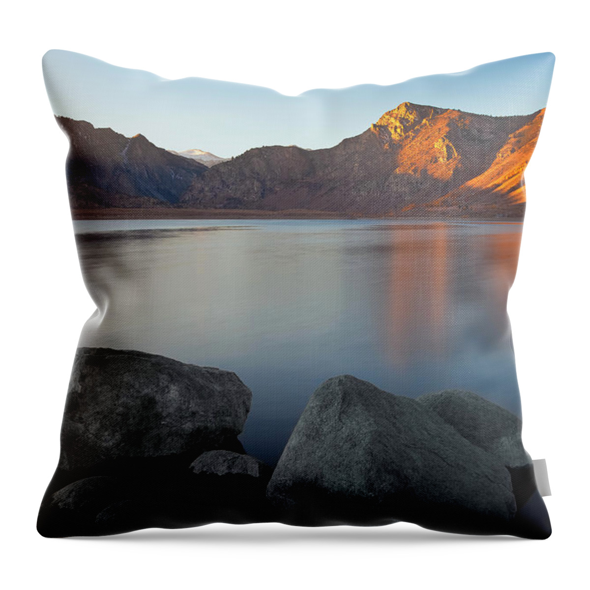 Landscape Throw Pillow featuring the photograph Serenity by Jonathan Nguyen