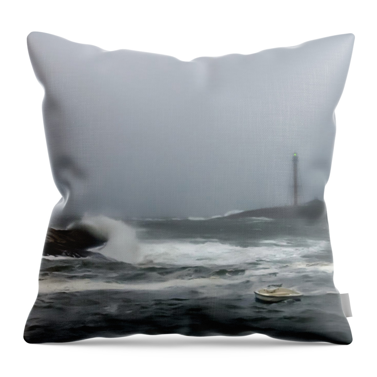 Marblehead Lighthouse Throw Pillow featuring the photograph Storm surge at Marblehead by Jeff Folger