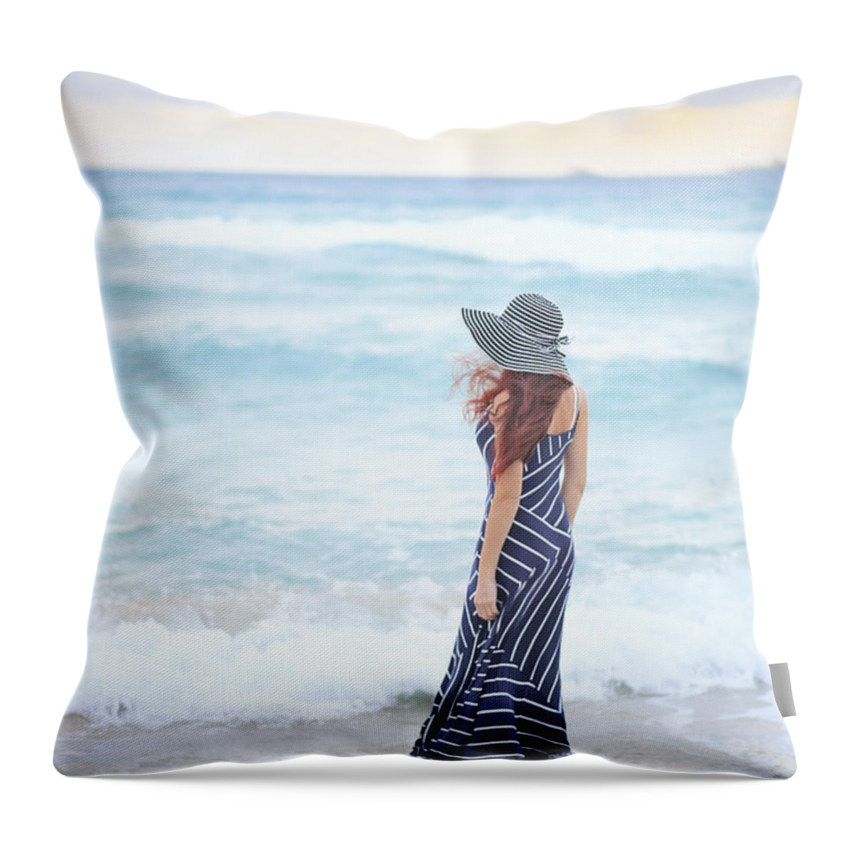 Kremsdorf Throw Pillow featuring the photograph Mystic And Divine by Evelina Kremsdorf