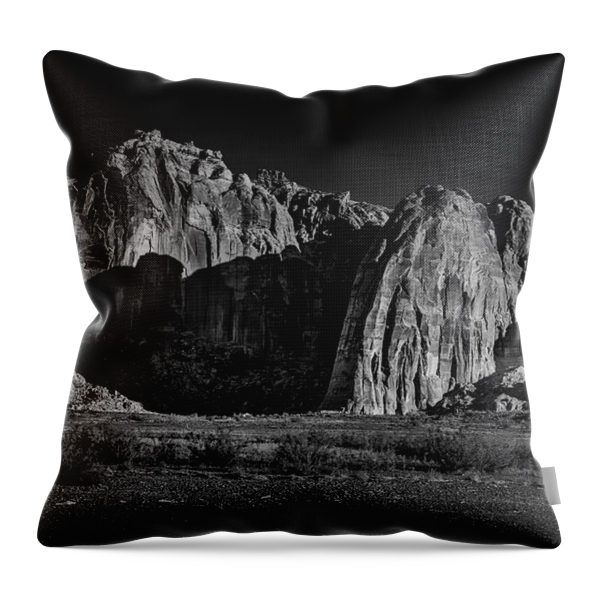 Activity Throw Pillow featuring the photograph Lake Powell by Peter Lakomy