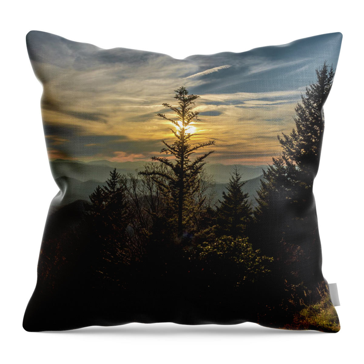 Blue Ridge Mountains Throw Pillow featuring the photograph Blue Ridge Mountains Sunset by Jaime Mercado