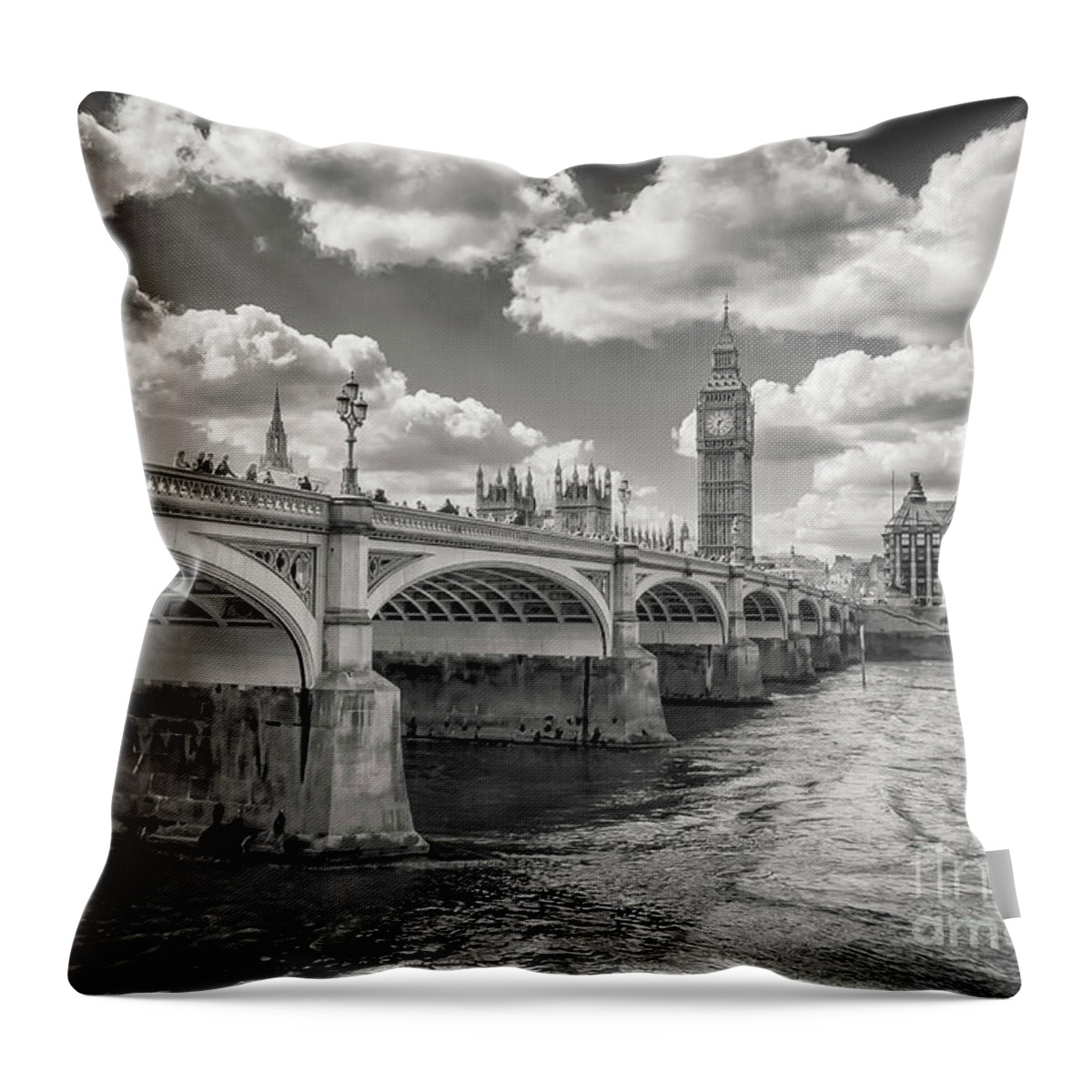 Ben Throw Pillow featuring the photograph Bridge over River Thames by Mariusz Talarek