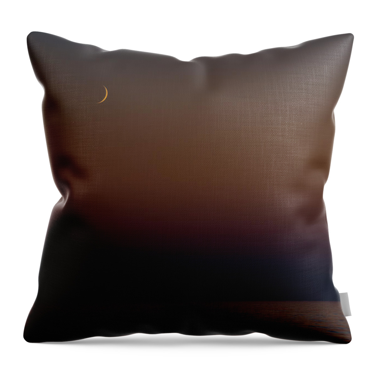 Lake Superior Throw Pillow featuring the photograph Cestial Falcate by Doug Gibbons