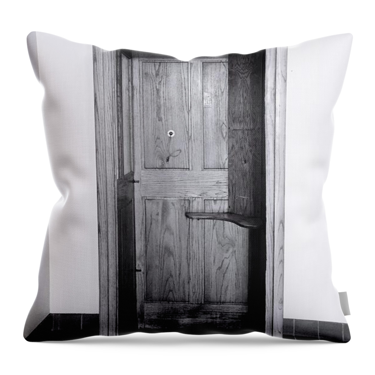 Phone Throw Pillow featuring the photograph Empty Calling by Brad Hodges