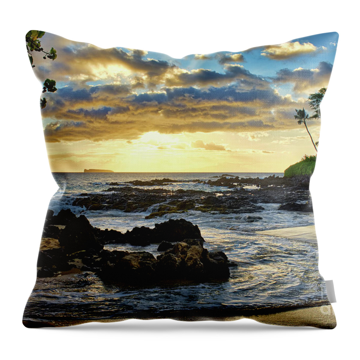 Pa'ako Throw Pillow featuring the photograph Pa'ako Cove by Eddie Yerkish