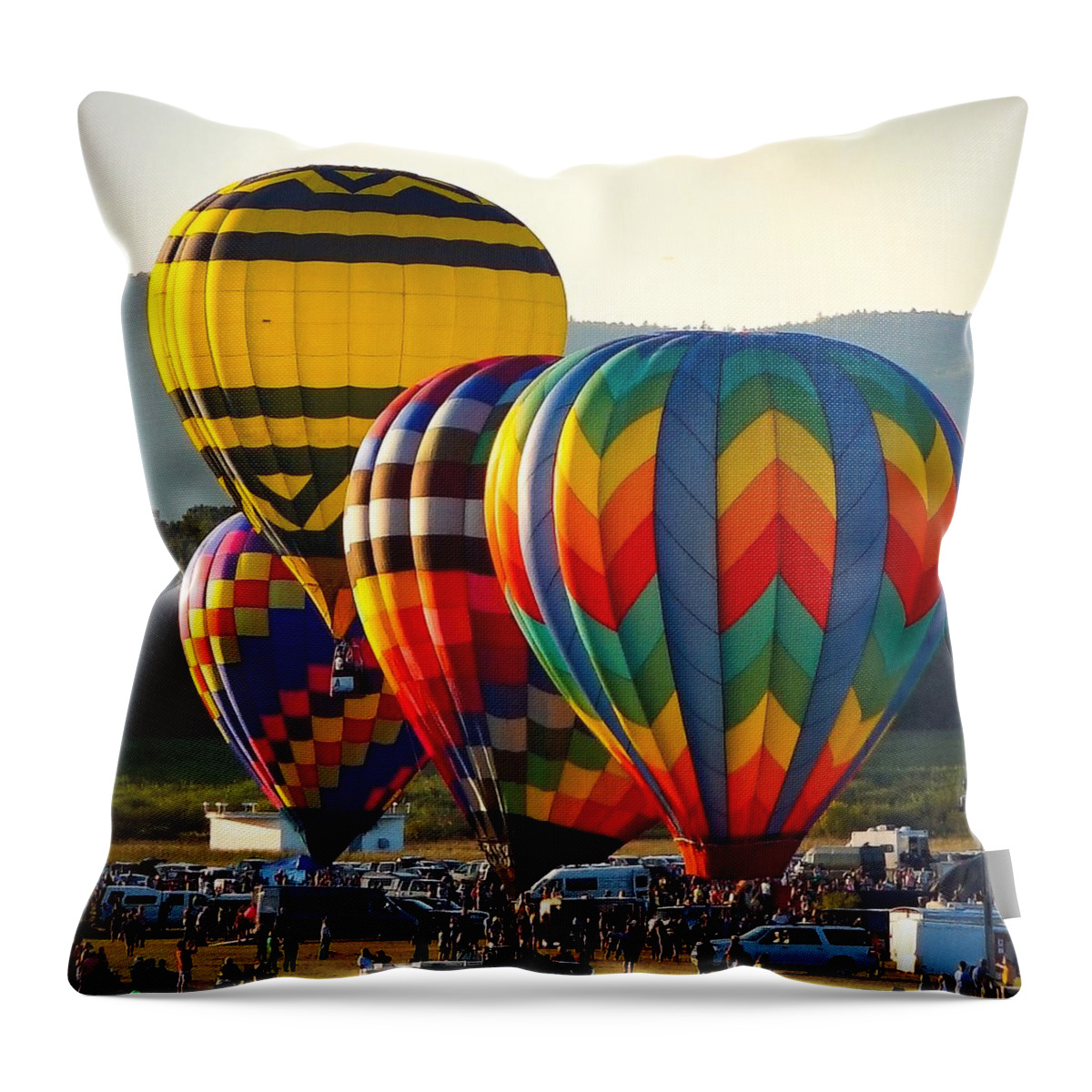  Throw Pillow featuring the photograph Show your colors by Kendall McKernon