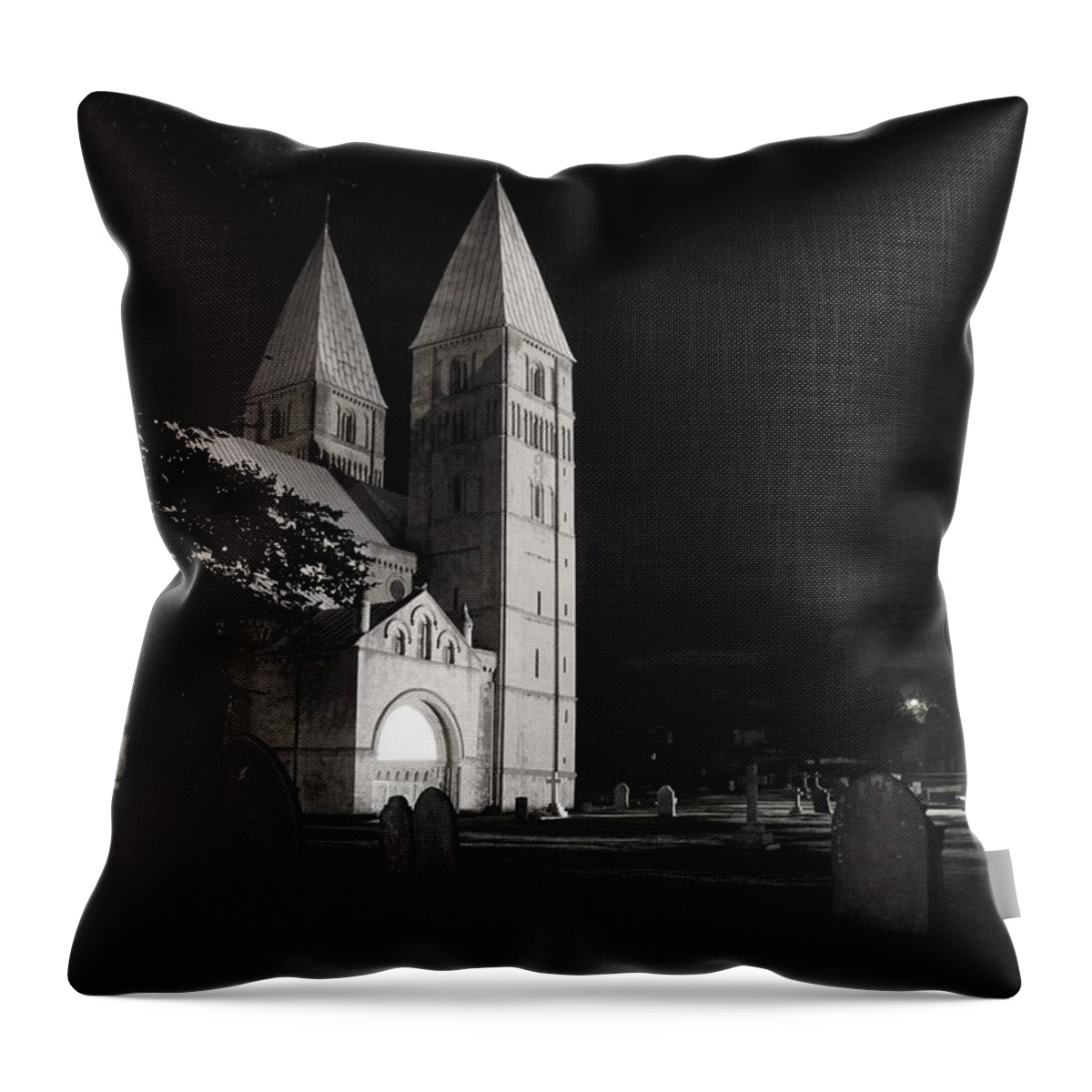 Minster Throw Pillow featuring the photograph Southwell Minster. Night. by Elena Perelman