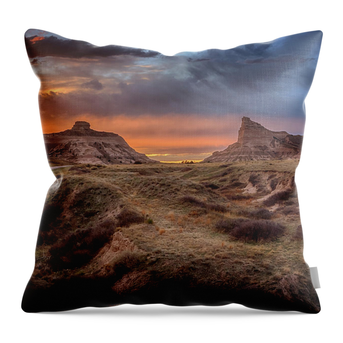 Scotts Bluff Throw Pillow featuring the photograph Sunset at Scotts Bluff by Susan Rissi Tregoning