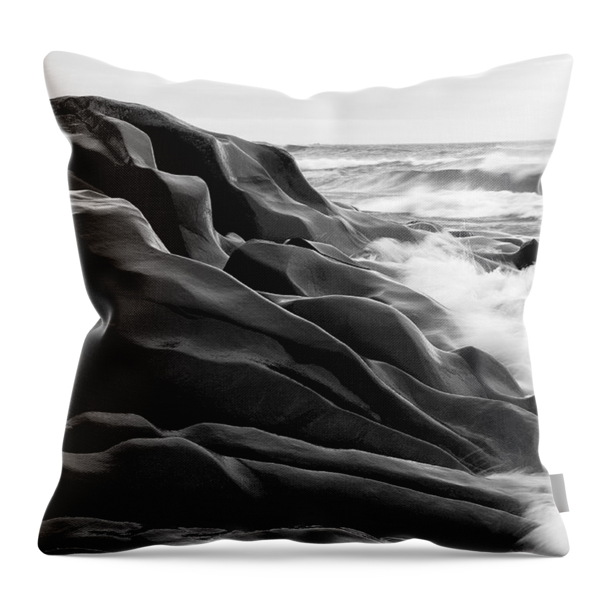 Lake Superior Throw Pillow featuring the photograph Superior Edge    by Doug Gibbons