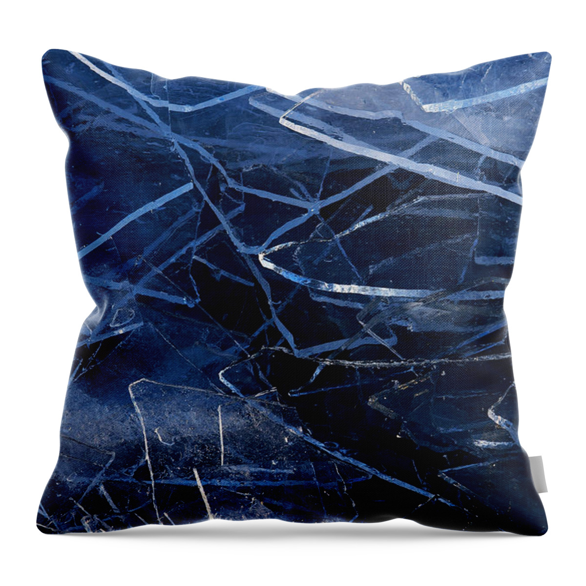Lake Superior Throw Pillow featuring the photograph Superior Ice by Doug Gibbons