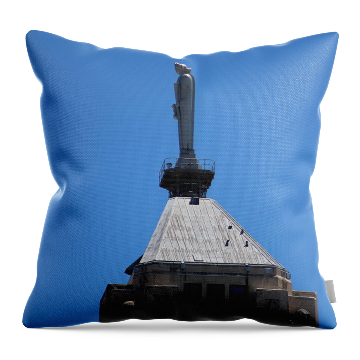The Watchers Throw Pillow featuring the photograph The Watchers Chicago Illinois Architecture by Colleen Cornelius