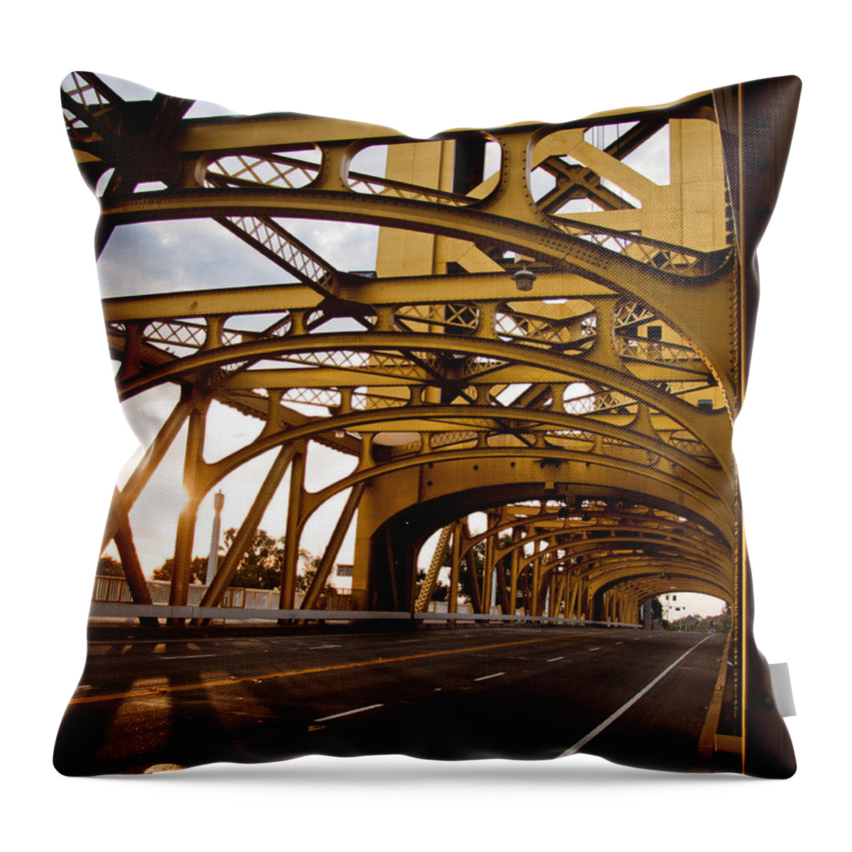 Sacramento Throw Pillow featuring the photograph Tower Bridge by Ana V Ramirez
