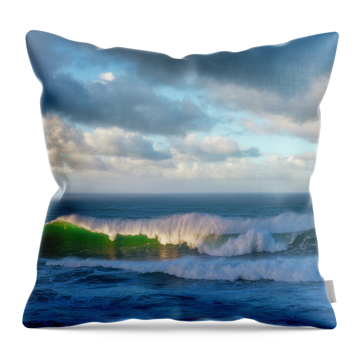 Ocean Throw Pillow featuring the photograph Wave length by Darren White