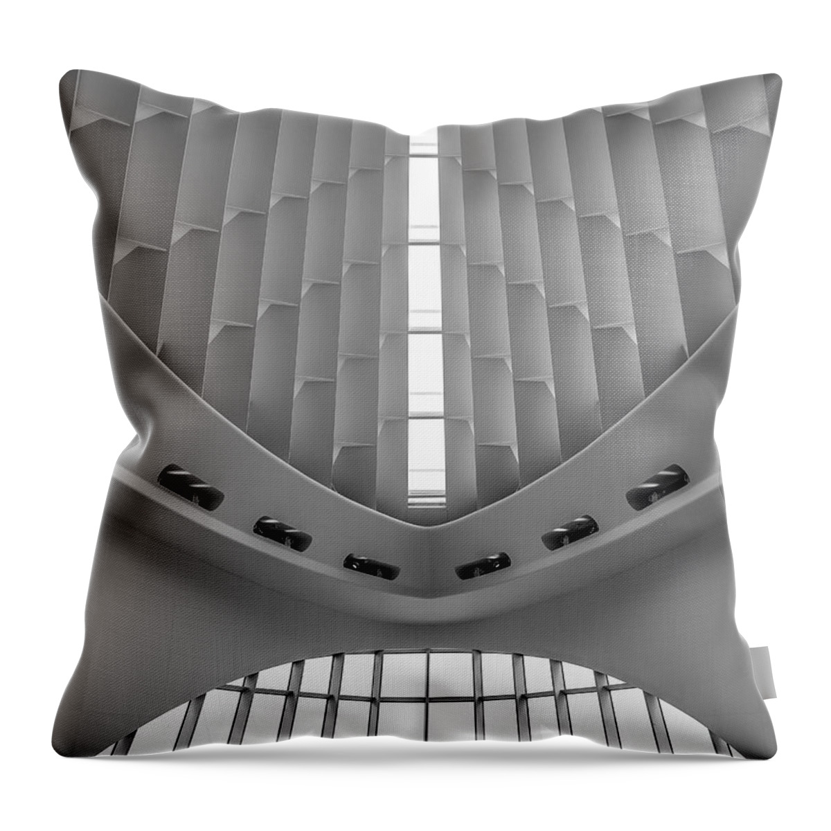 Milwaukee Art Museum Throw Pillow featuring the photograph Windhover #2 by John Roach