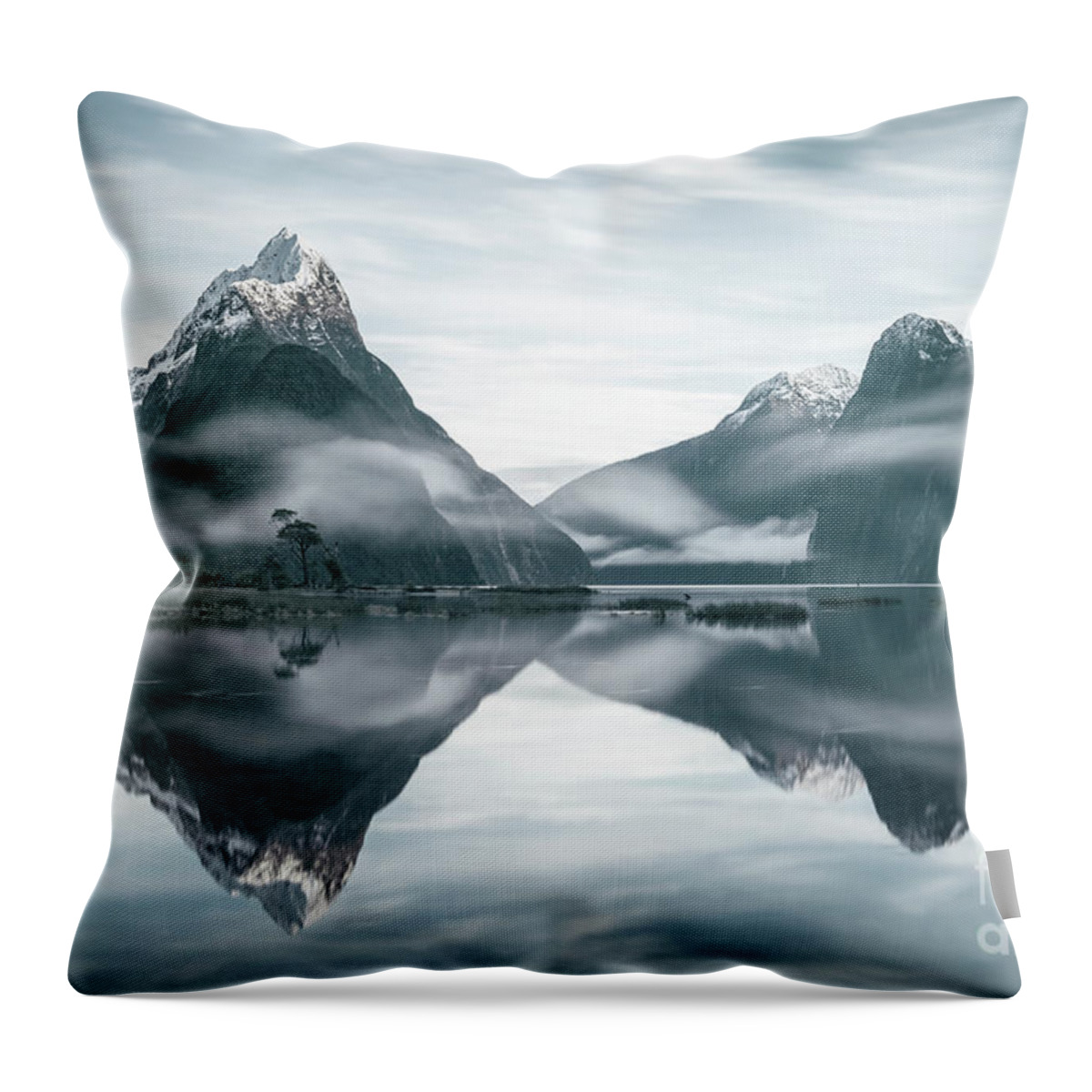 Kremsdorf Throw Pillow featuring the photograph A Fulfilled Dream by Evelina Kremsdorf