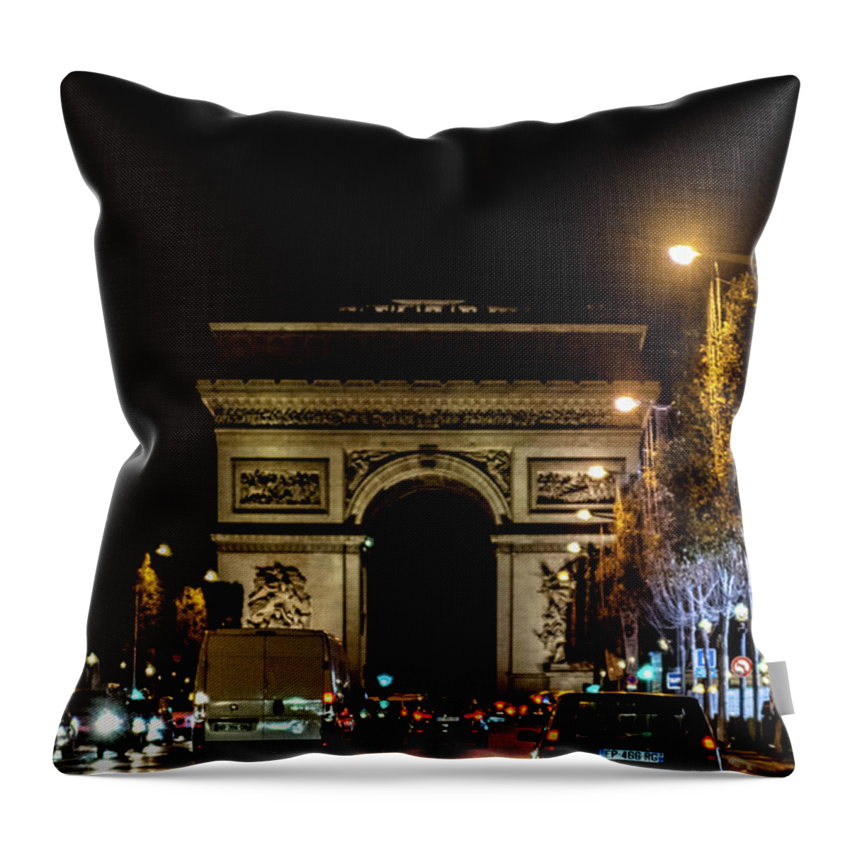 2018 Throw Pillow featuring the photograph Arc de Triomphe by Randy Scherkenbach
