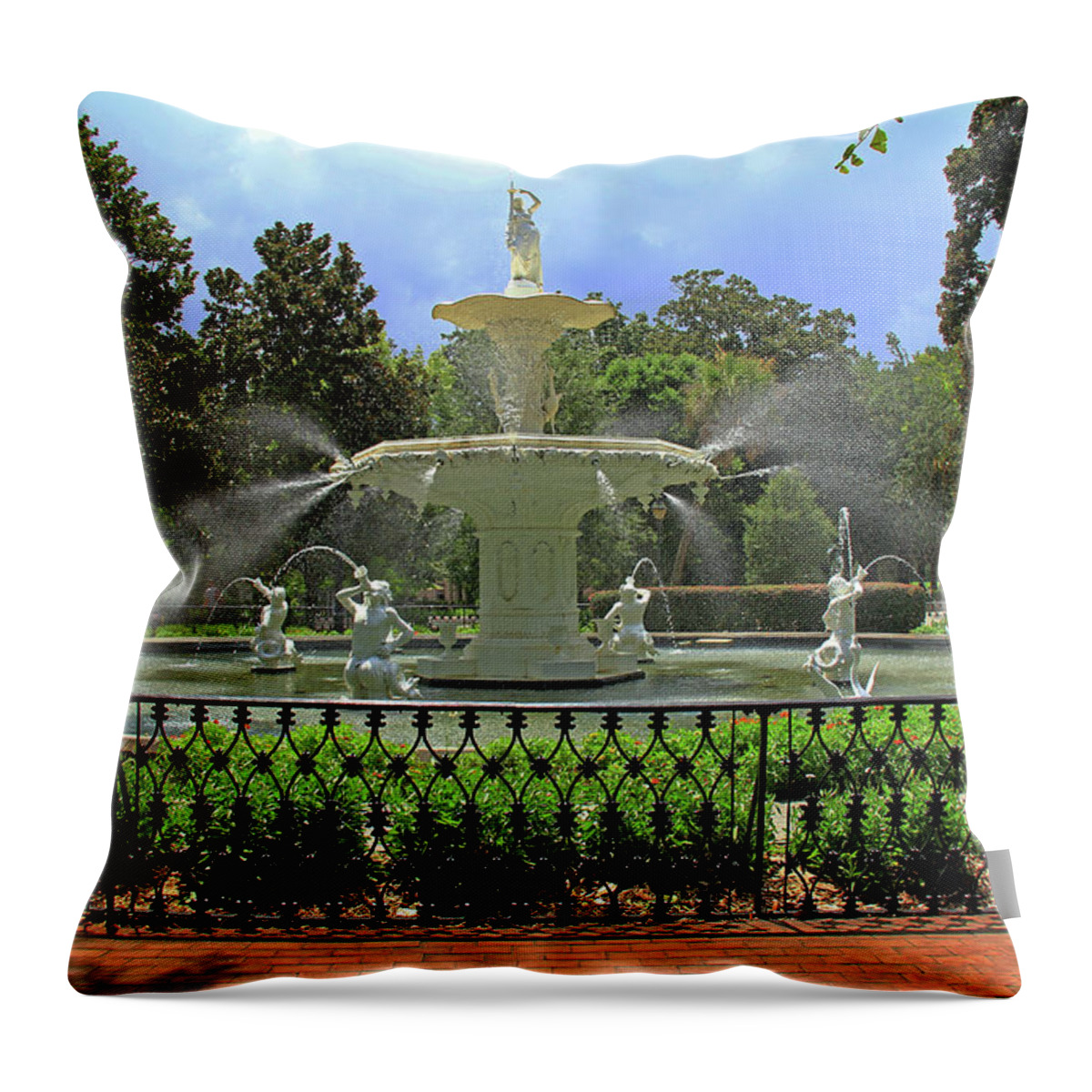 Fountain Throw Pillow featuring the photograph Forsyth Fountain - Savannah, Ga. by Richard Krebs