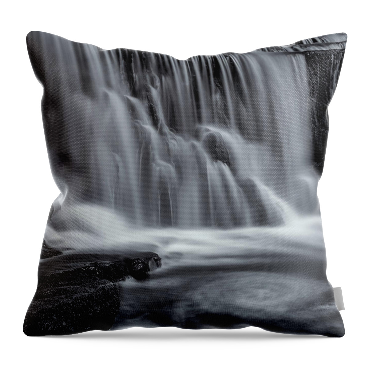 Monsal Dale Weir Throw Pillow featuring the photograph Monsal Dale Weir by Rob Davies