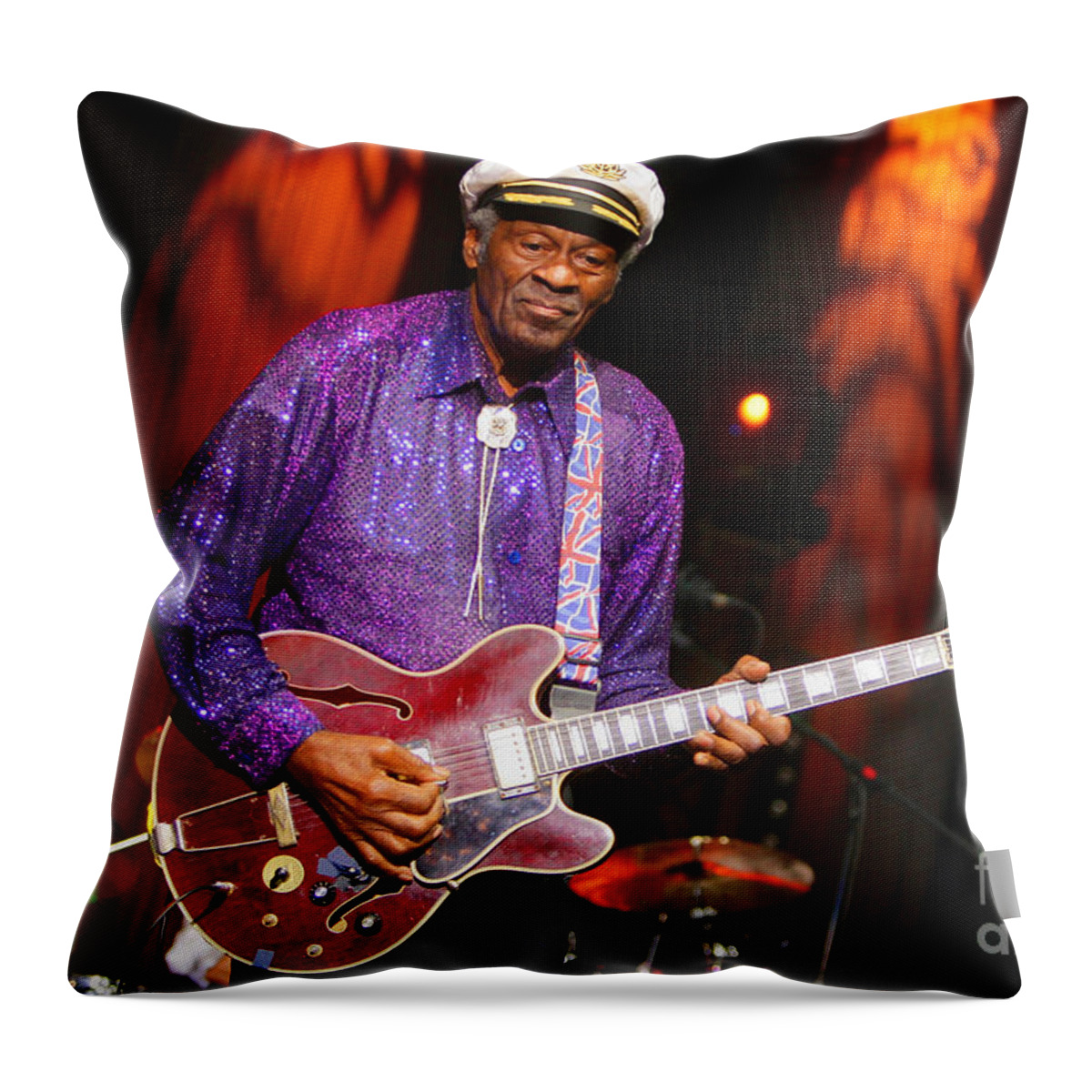 Chuck Throw Pillow featuring the photograph Chuck Barry by Action