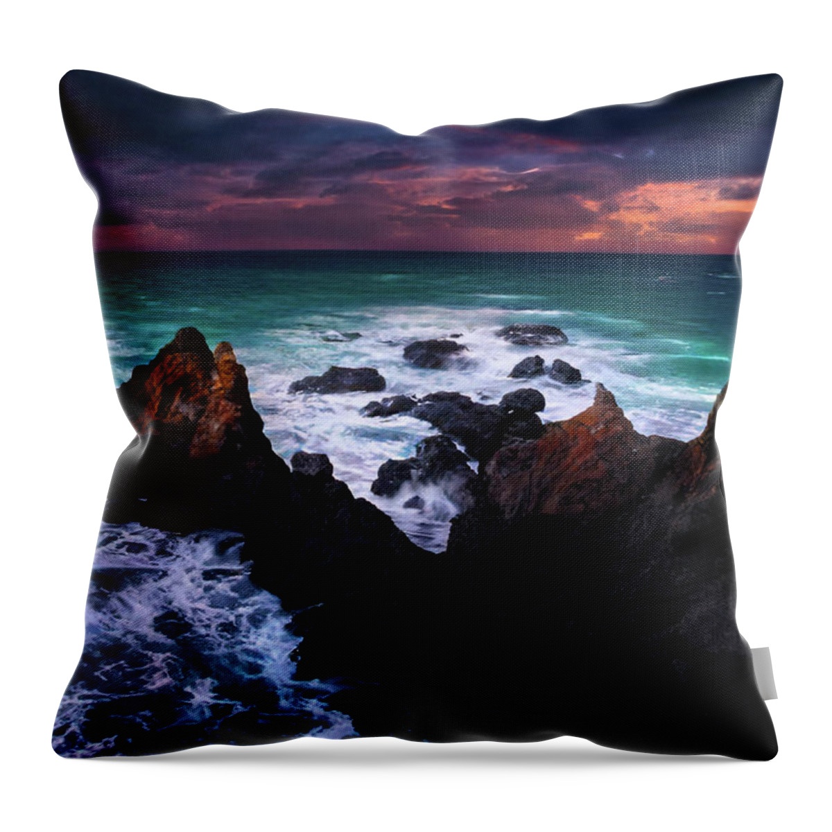 https://render.fineartamerica.com/images/rendered/default/throw-pillow/images/artworkimages/medium/3/beyond-the-sentinel-rocks-at-night-d-frank-wilson.jpg?&targetx=-119&targety=0&imagewidth=718&imageheight=479&modelwidth=479&modelheight=479&backgroundcolor=464050&orientation=0&producttype=throwpillow-14-14