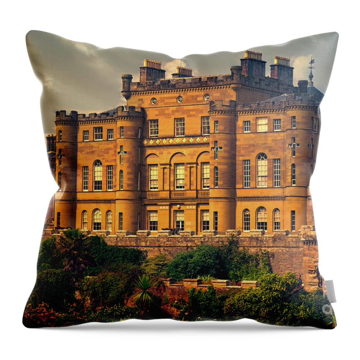 Culzean Castle Throw Pillow featuring the photograph Culzean Castle by Kype Hills