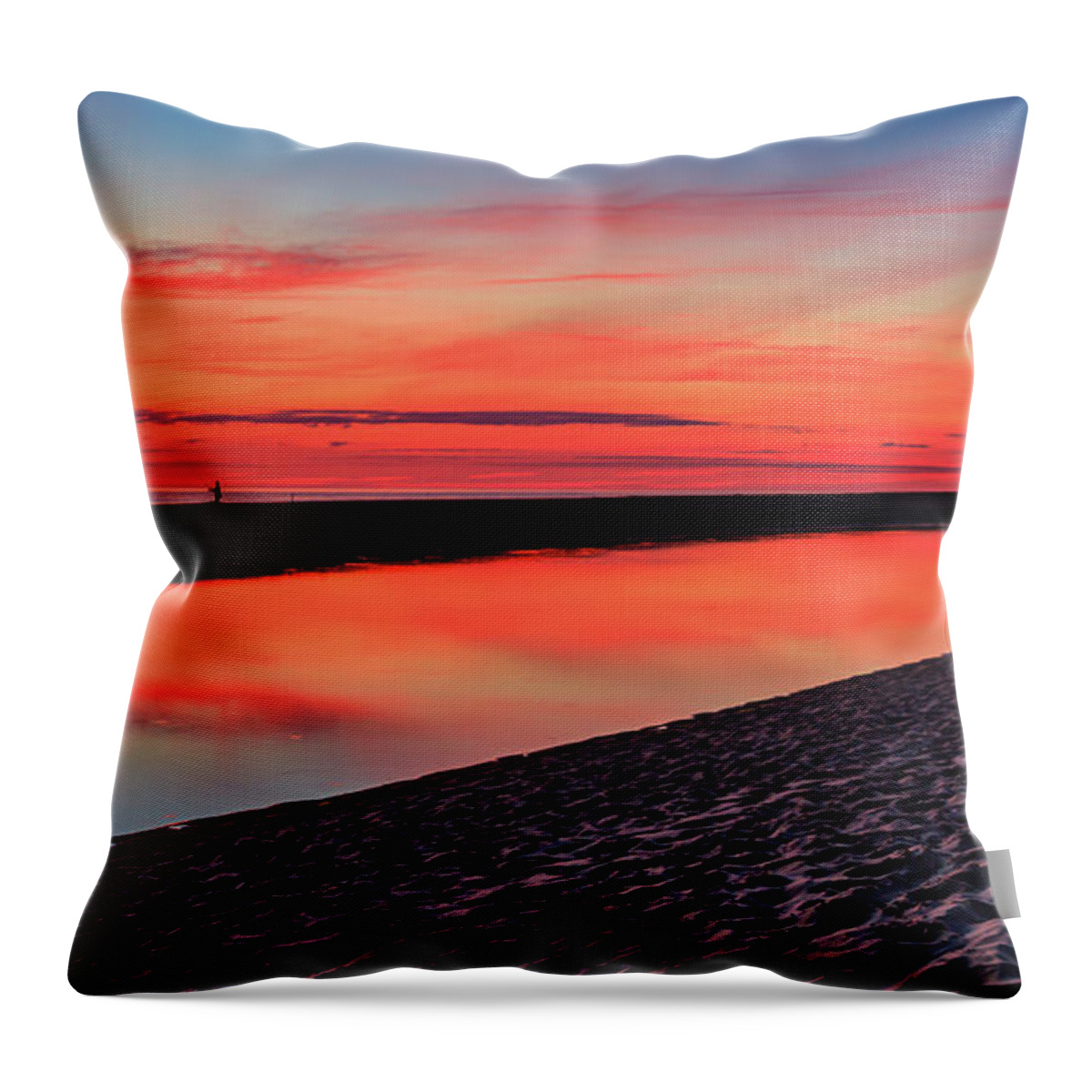 Seascape Throw Pillow featuring the photograph Hanging Valley Sunrise by David Lee