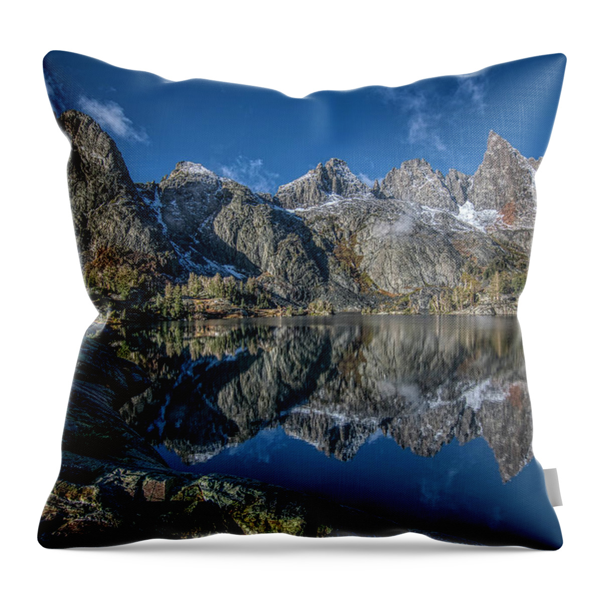 Landscape Throw Pillow featuring the photograph Minaret Lake by Romeo Victor