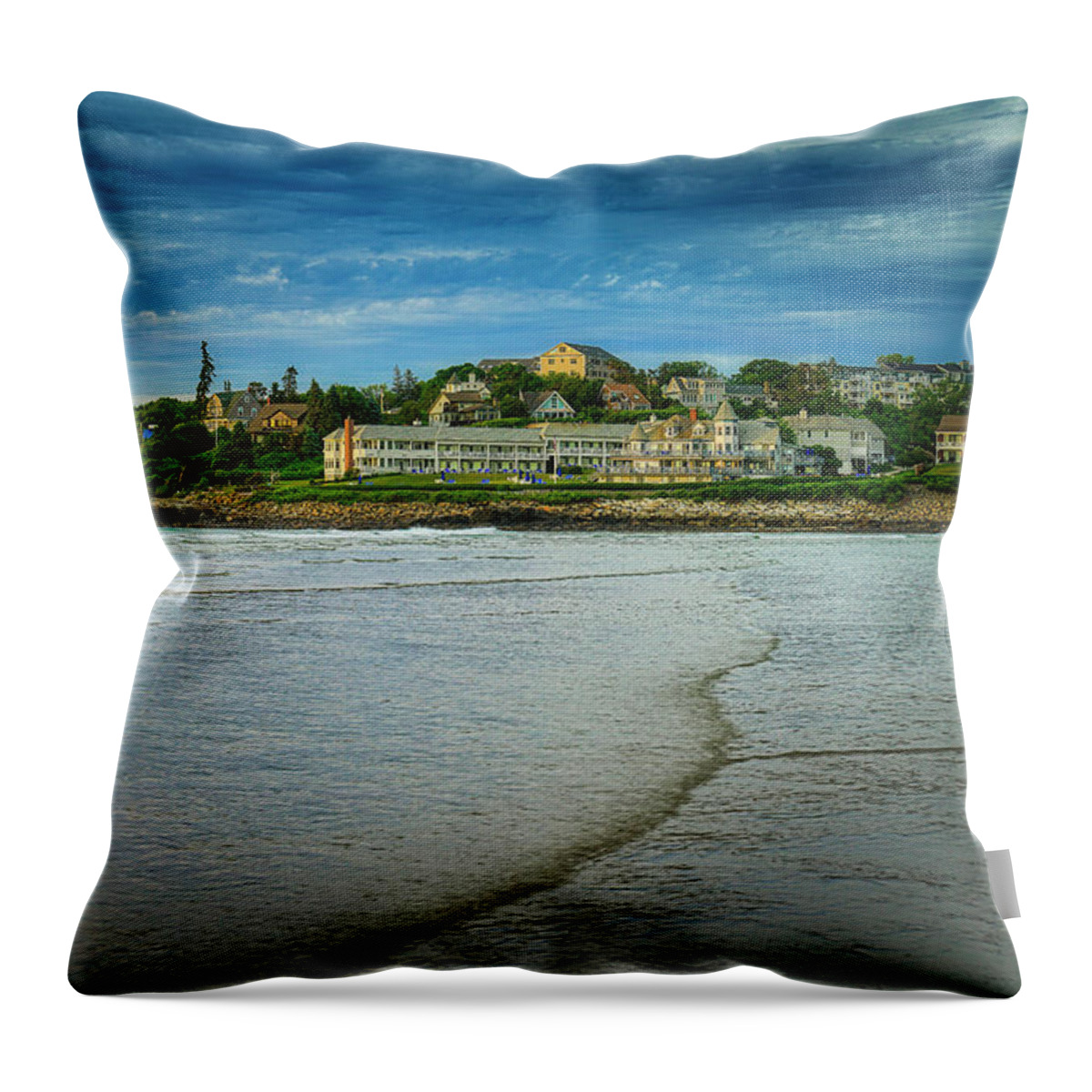 Ogunquit Throw Pillow featuring the photograph The Beachmere by Penny Polakoff