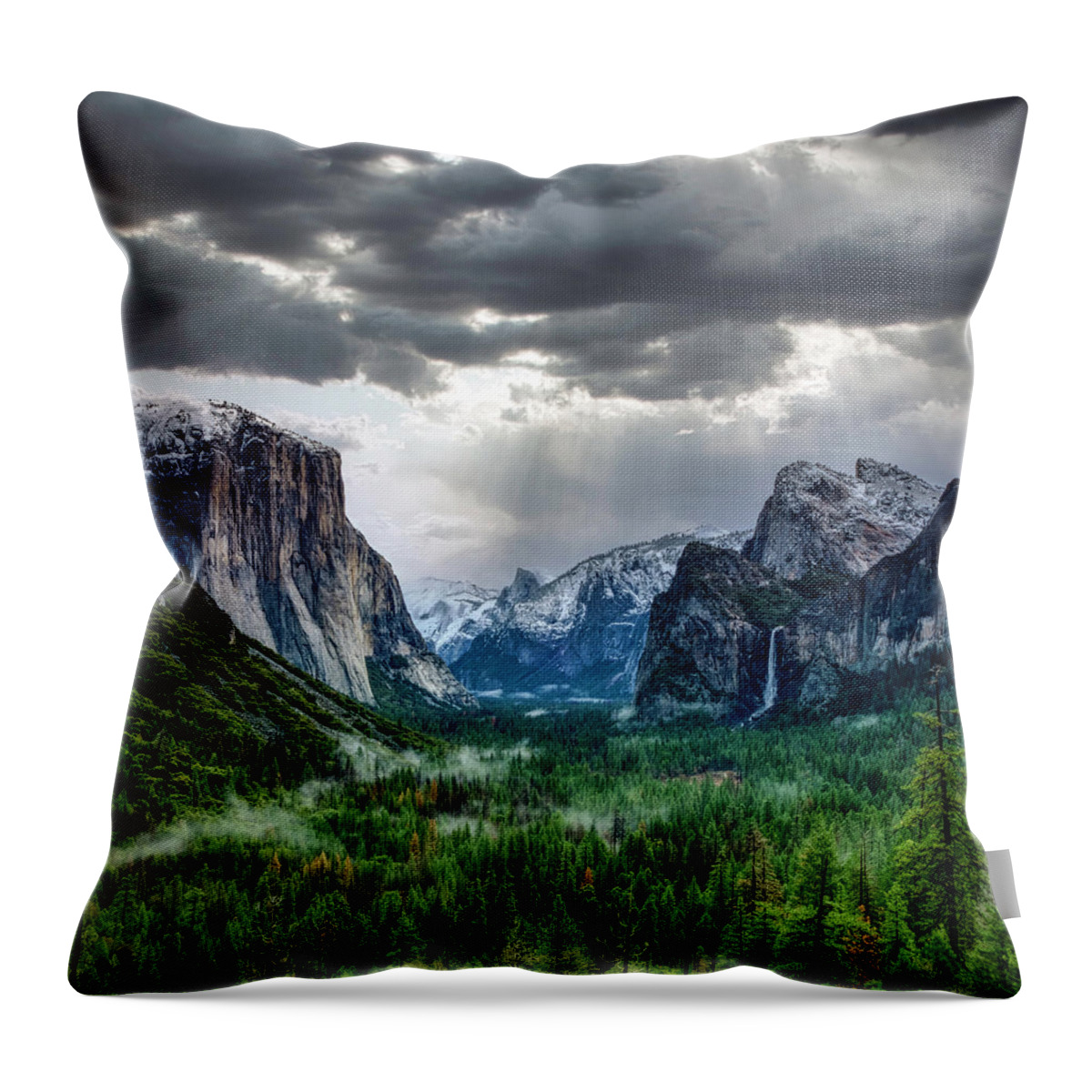 Landscape Throw Pillow featuring the photograph Yosemite Tunnel View by Romeo Victor
