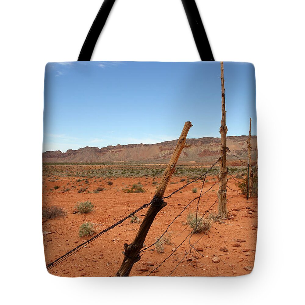 Desert Tote Bag featuring the photograph Don't fence me in by Tammy Espino