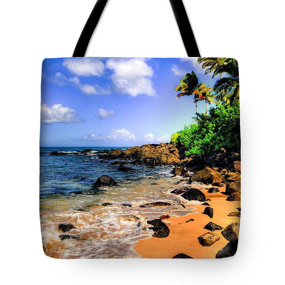 Turtle Beach Laniakea Beach Oahu Hawaii Tote Bag featuring the photograph Laniakea Beach #1 by Kelly Wade