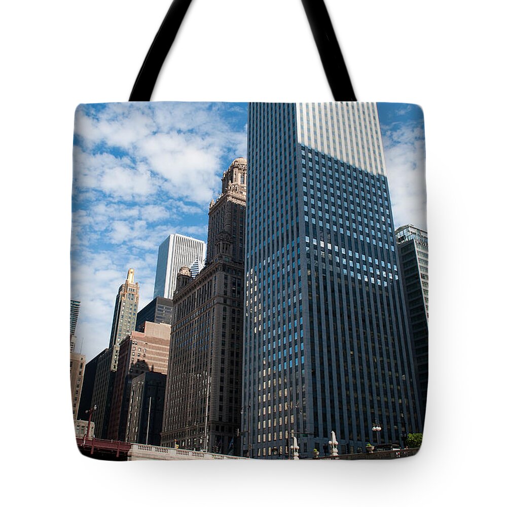 Chicago Downtown Tote Bag featuring the photograph Chicago River by Dejan Jovanovic