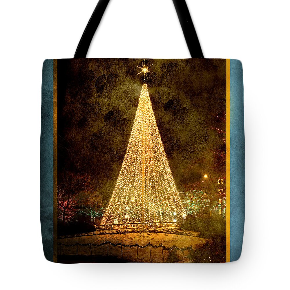 Christmas Tote Bag featuring the photograph Christmas Tree in the City #1 by Cindy Singleton