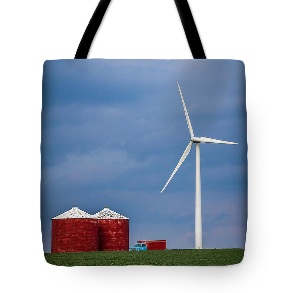 Alternative Energy Tote Bag featuring the photograph Farming For Wind #1 by Ron Pate