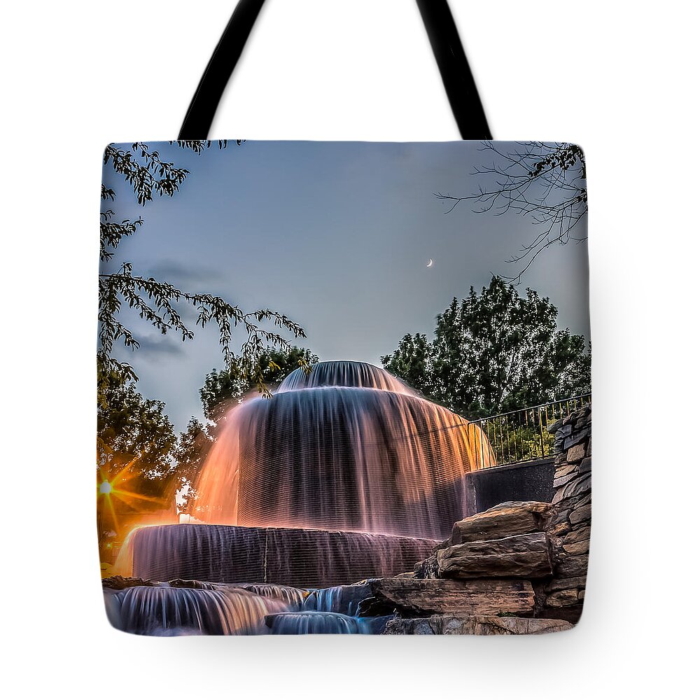 Columbia Tote Bag featuring the photograph Finlay Park by Traveler's Pics