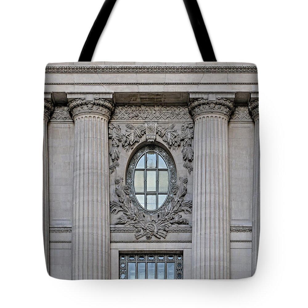 America Tote Bag featuring the photograph Grand Central Terminal Facade #2 by Susan Candelario